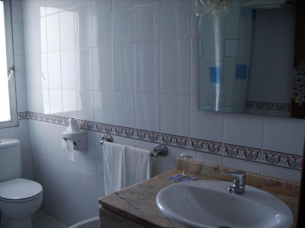 Hotel La Lancha Cordoba Room photo